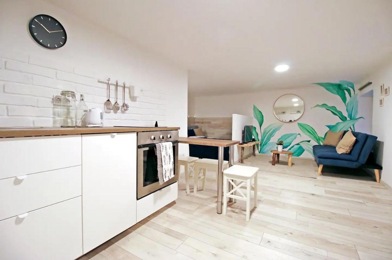 Cosy Cottage - Cheerful Apartment In The Center Будапеща Екстериор снимка